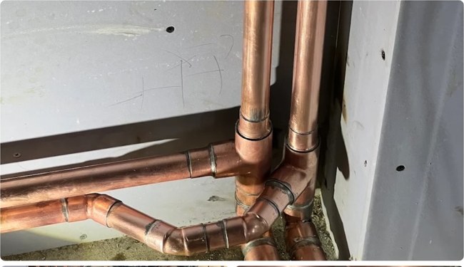 Bathroom copper pipework
